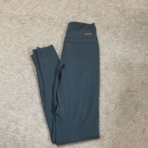 Whitney Simmons Gymshark leggings